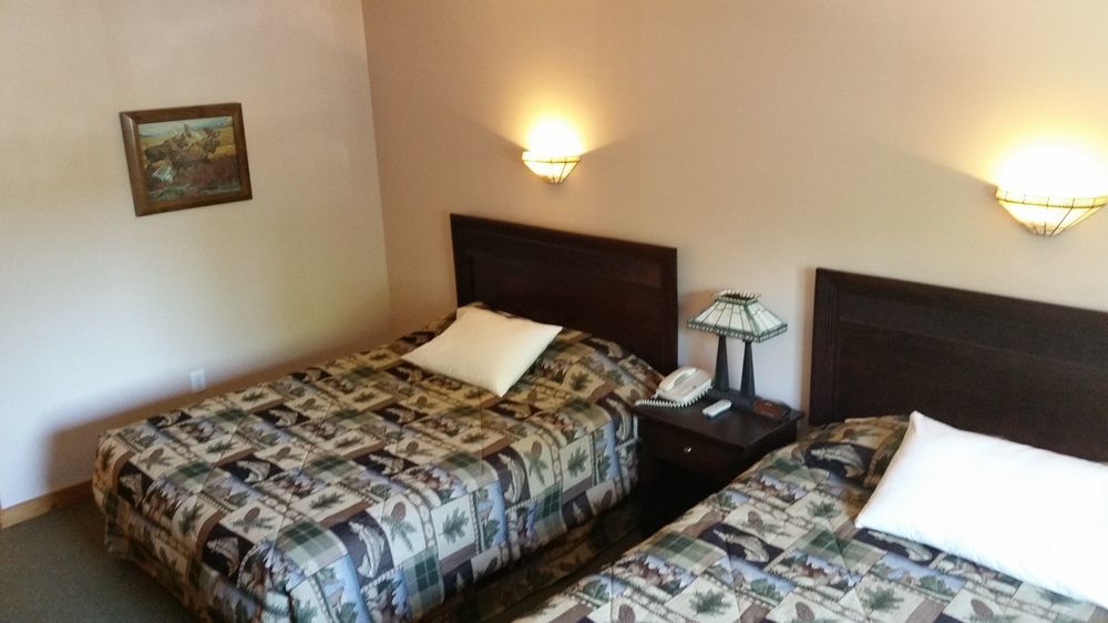 K&G Lodge Oswego Extérieur photo